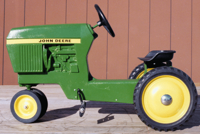 john deere pedal tractor